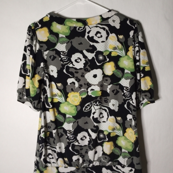 Style & Co patterned blouse size small - Picture 6 of 9